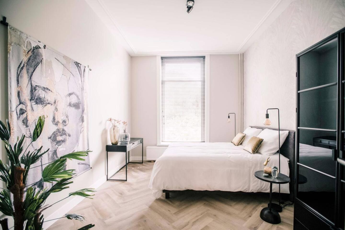 Stadsvilla Tilburg 3 luxe kamers met tuin Anna Paulowna Esterno foto