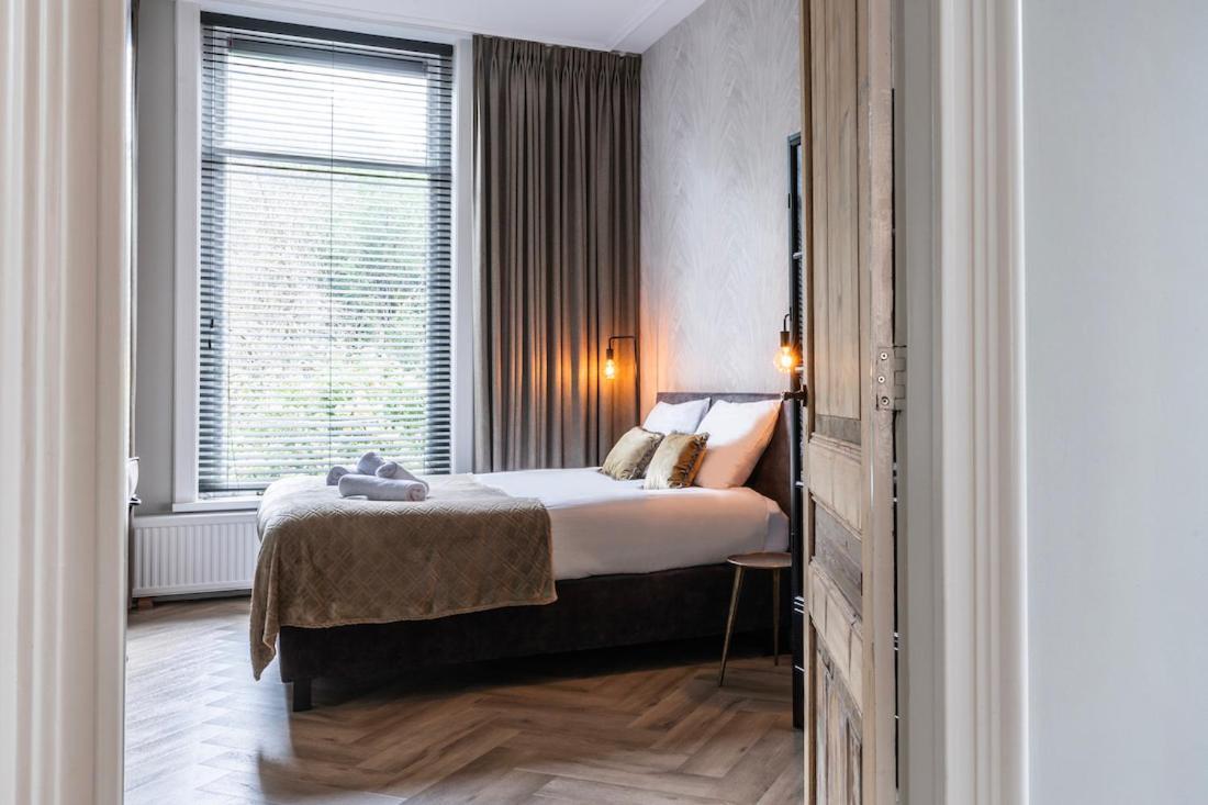 Stadsvilla Tilburg 3 luxe kamers met tuin Anna Paulowna Esterno foto